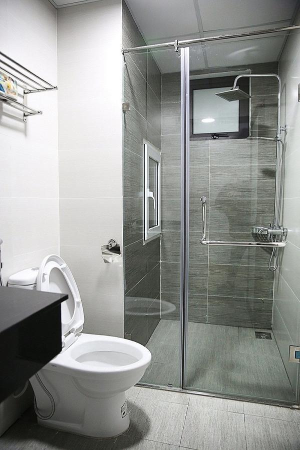 V House 6 Serviced Apartment Hanoi Eksteriør billede
